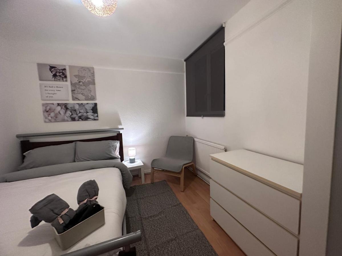 Sky View Ec1 Apartment London