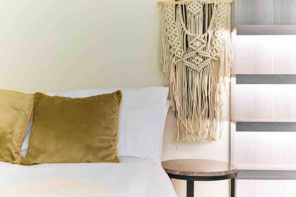 Luxury Modern *