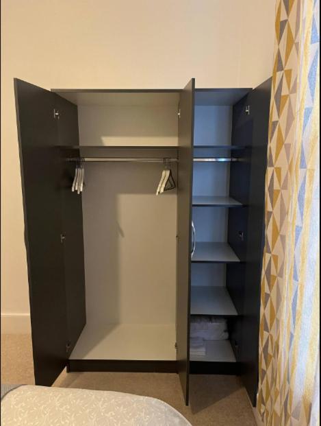 Apartment Two Bedroom In *