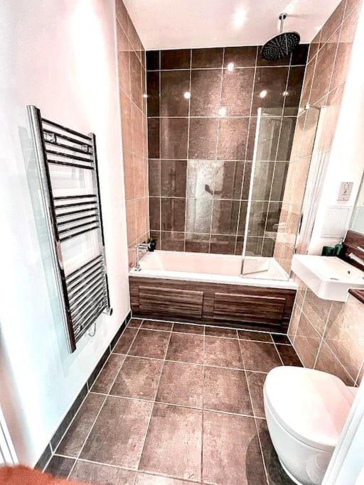 Luxury 2 Bed Penthouse Battersea River/city View Londres