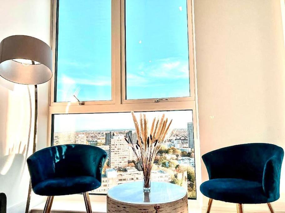 Luxury 2 Bed Penthouse Battersea River/city View * Londres