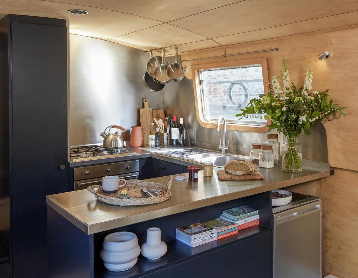 Boutique Barges Hotel en barco