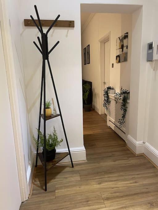 Lovely 2 Bedroom In Chelsea Sw3 * Londres