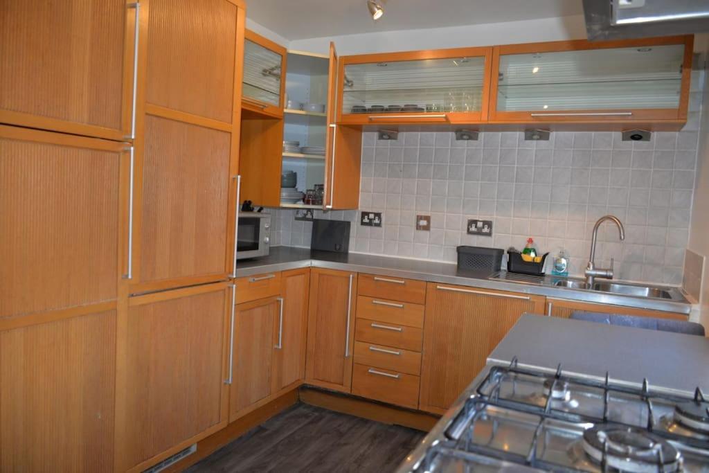 Zone 2, 2 Bedroom House Сasa de vacaciones Londres
