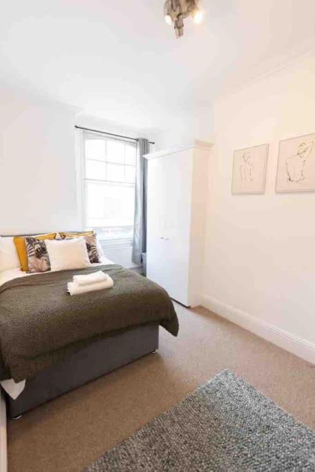 Lovely 2 Bedroom In Chelsea Sw3 Appartement