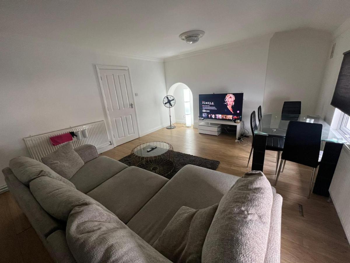 Apartment Angle90