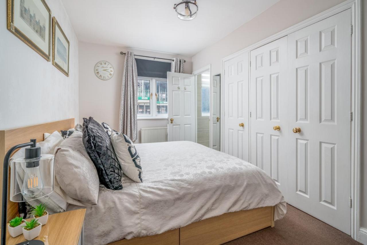 Altido Fantastic Flat Near Vauxhall Gardens Londen