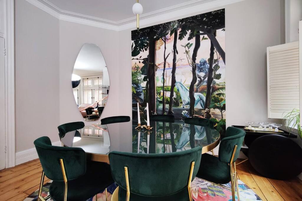 Luxury Artist In Appartement Londen
