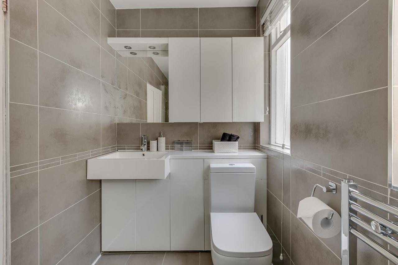 Balham Near Tube Victorian House 4 Bedrooms 9 Beds Ferienhaus London