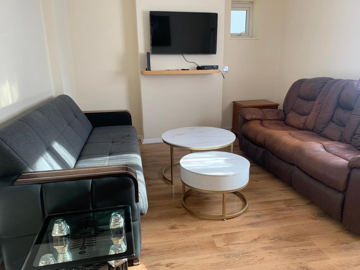 Two Bed Holiday Apartamento Londres