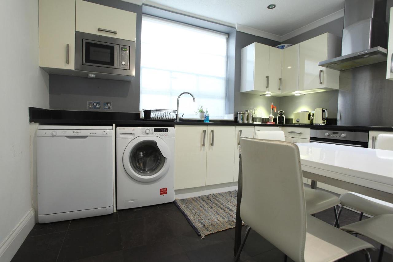 Walk To Notting Hill /paddington 1 B/r With Patio Appartement Londen