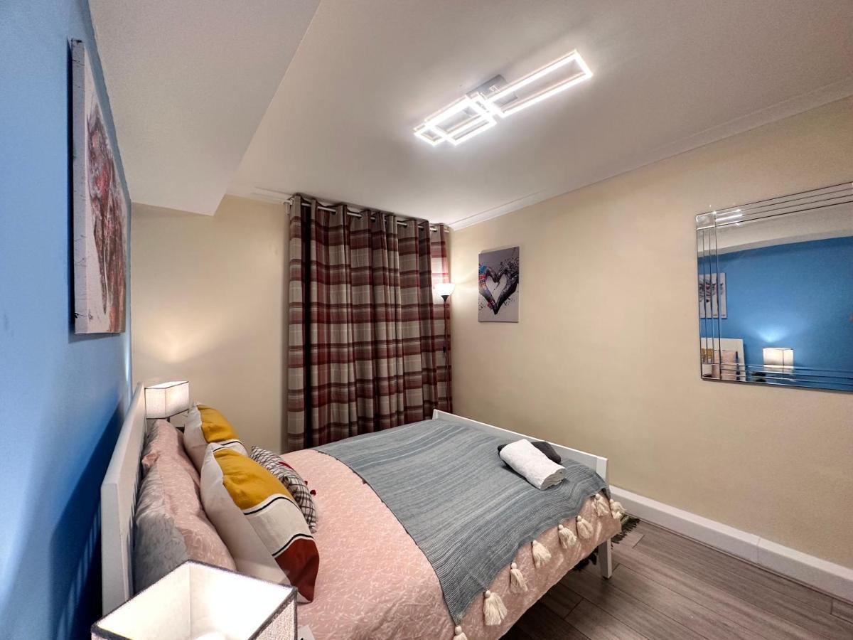 Appartement Posh 2-bedroom, Living Room, Kitchen & 1.5 Bathroom