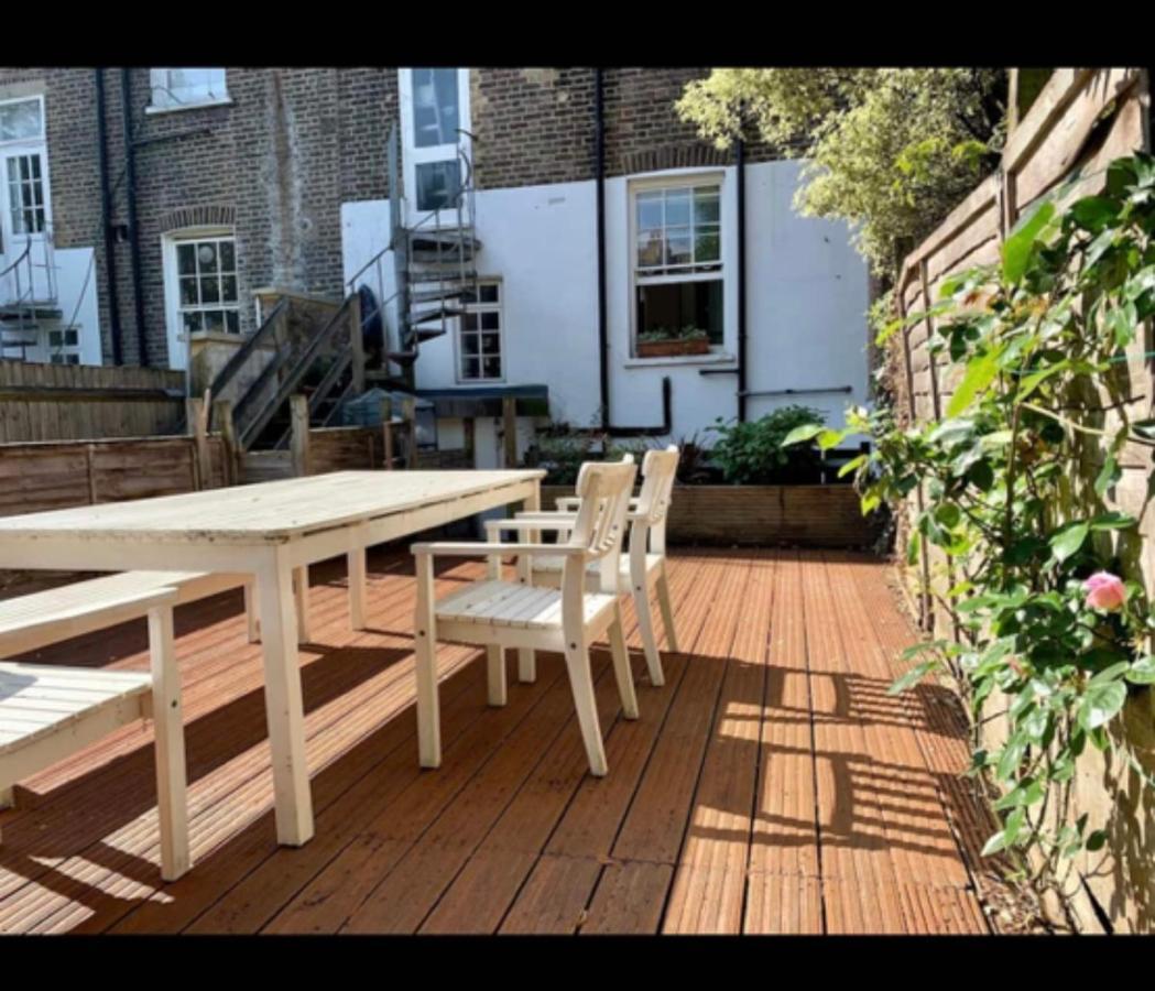Fab Location 2 Bed Garden Flat Camden * London