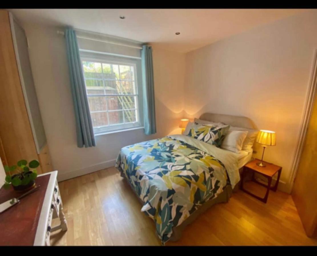 Fab Location 2 Bed Garden Flat Camden Apartment