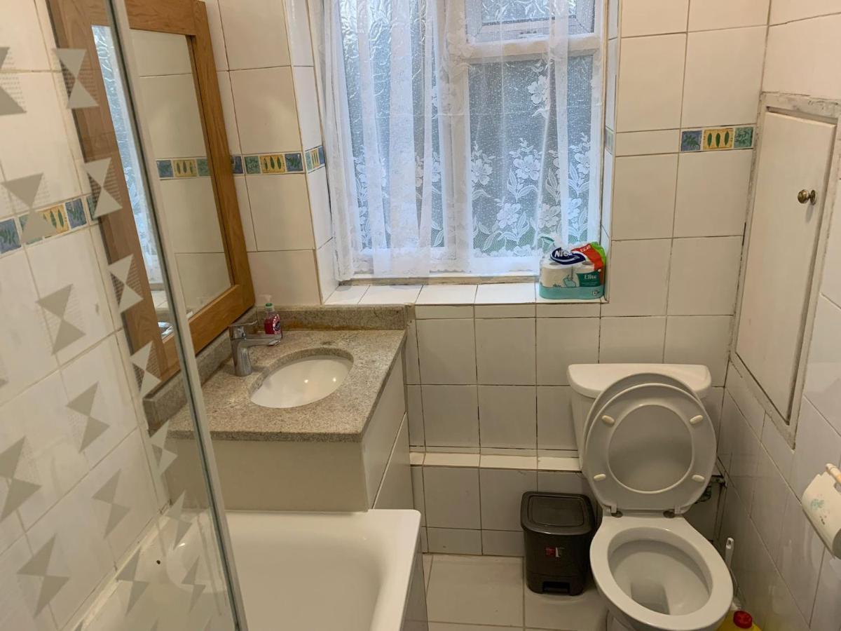 Two Bed Holiday Apartamento Londres