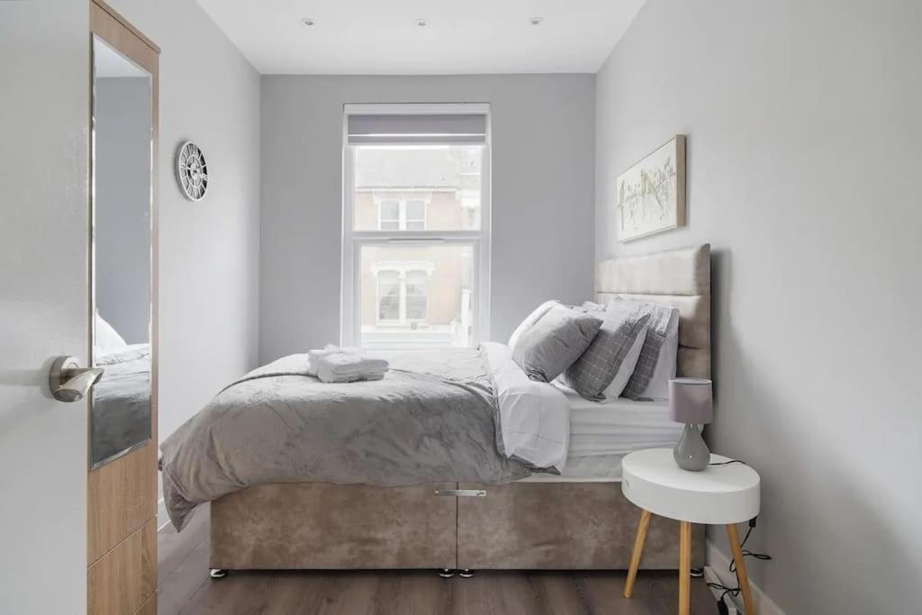 Holiday home Stunning 3 Bed 3 Bath Townhouse In City Centre London