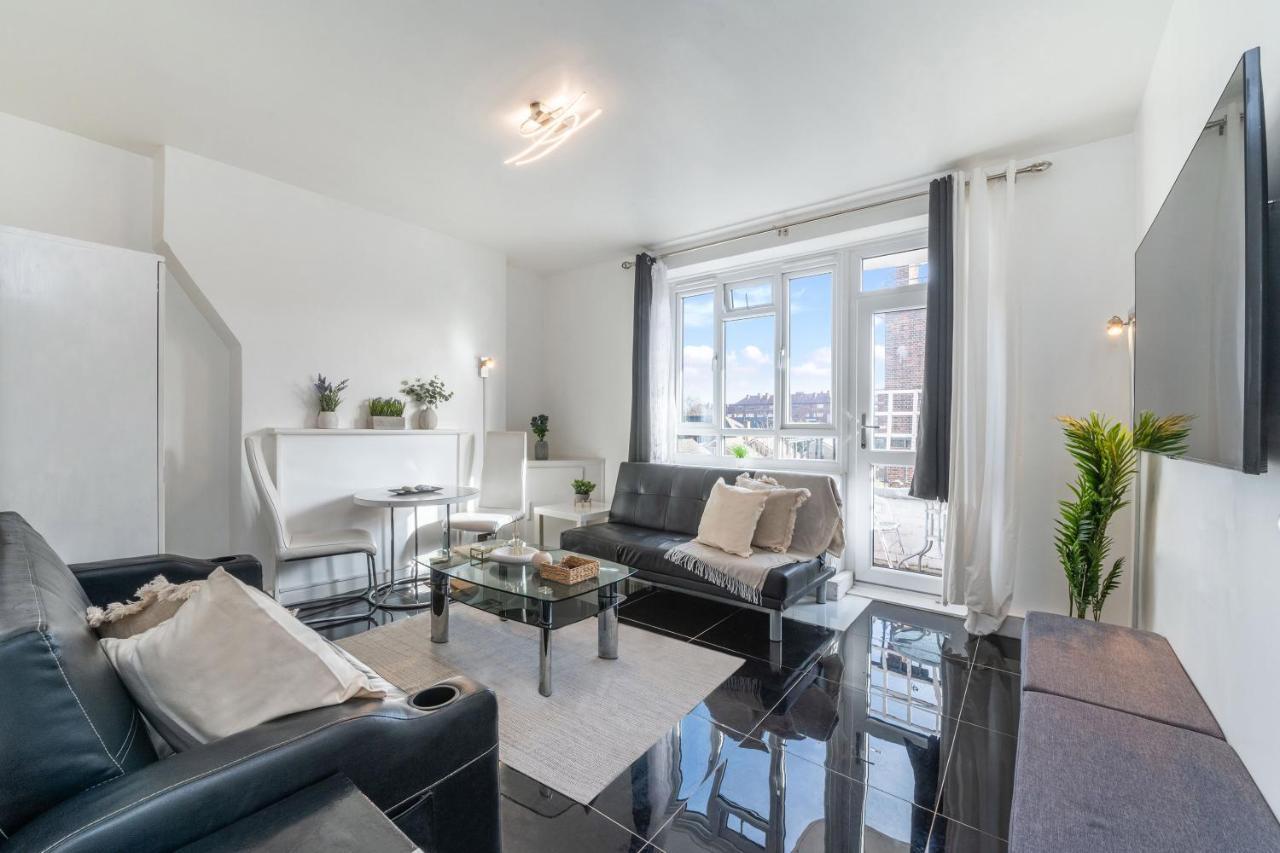 The Darlington - Stylish 1 Bedroom Apartment, 10 Minutes From The Eye Londres