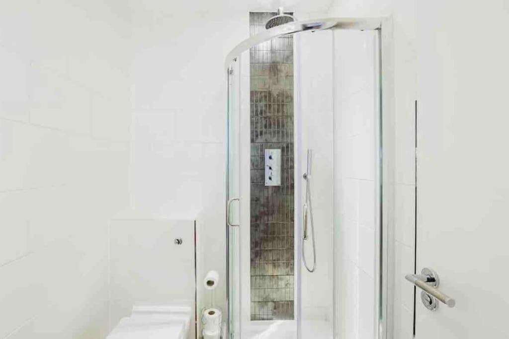 Canary Wharf Luxury Appartement Londen