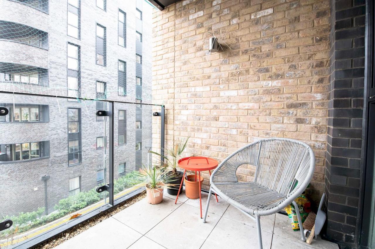 Apartamento Modern, Light-filled In Trendy North