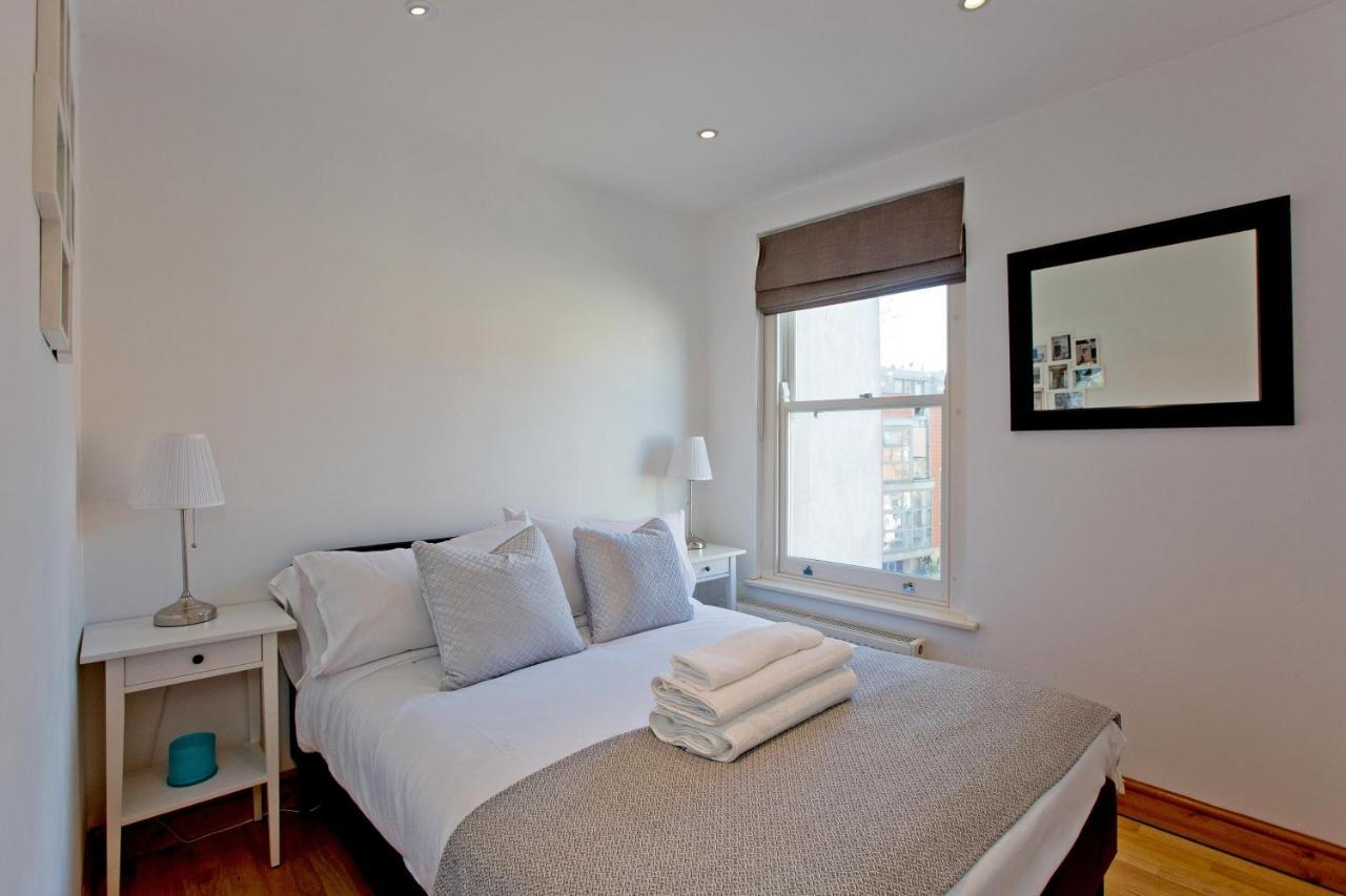 Convenient 1 Bedroom With Parking Londen