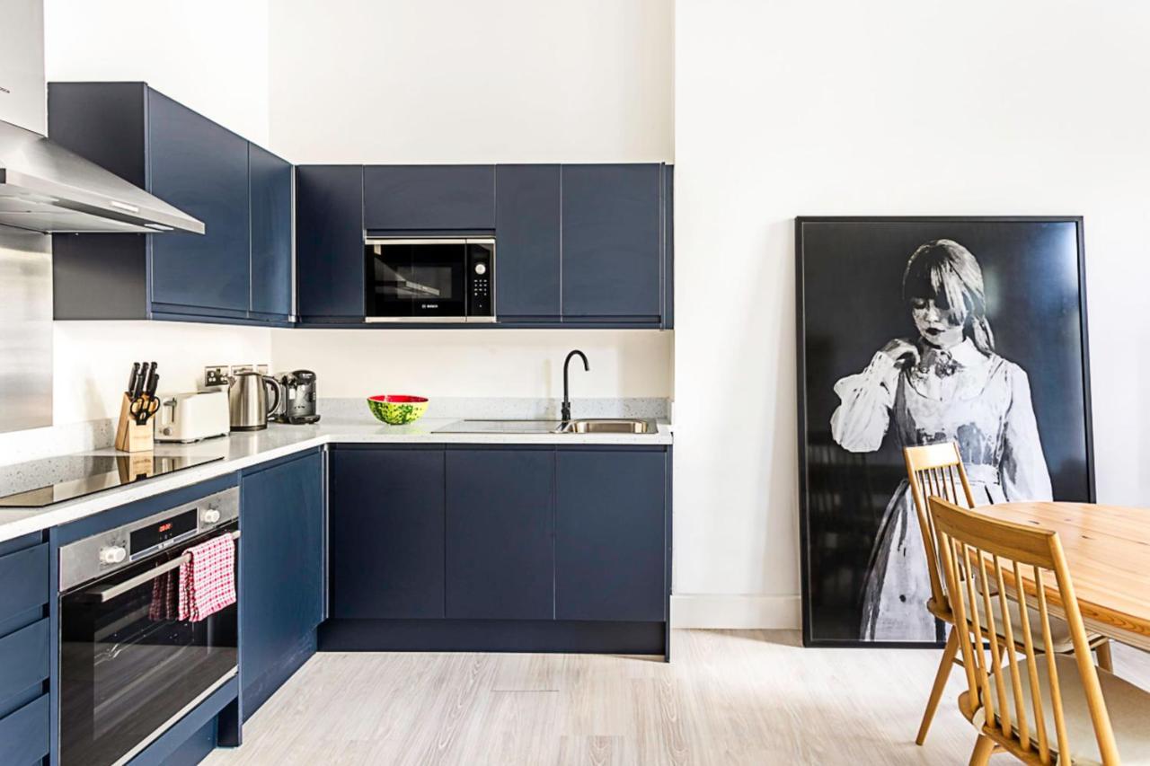 Elegant 3 Bed In Earl's Court *