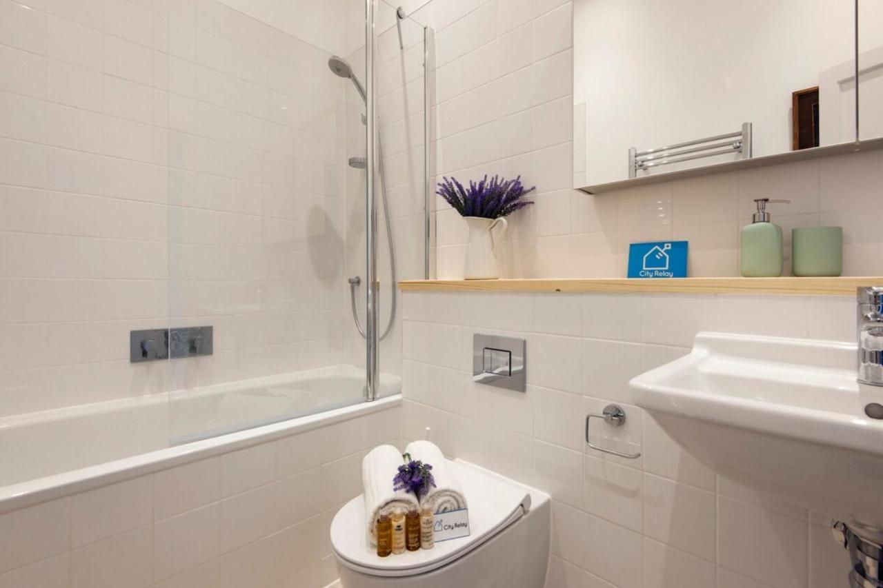 The Stunning Philbeach Garden Apartamento Londres