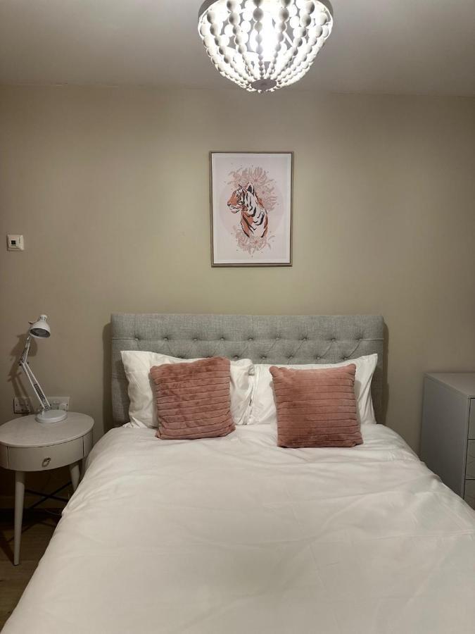 Appartement Spacious,1 Bed, Large Balcony, Parsons St