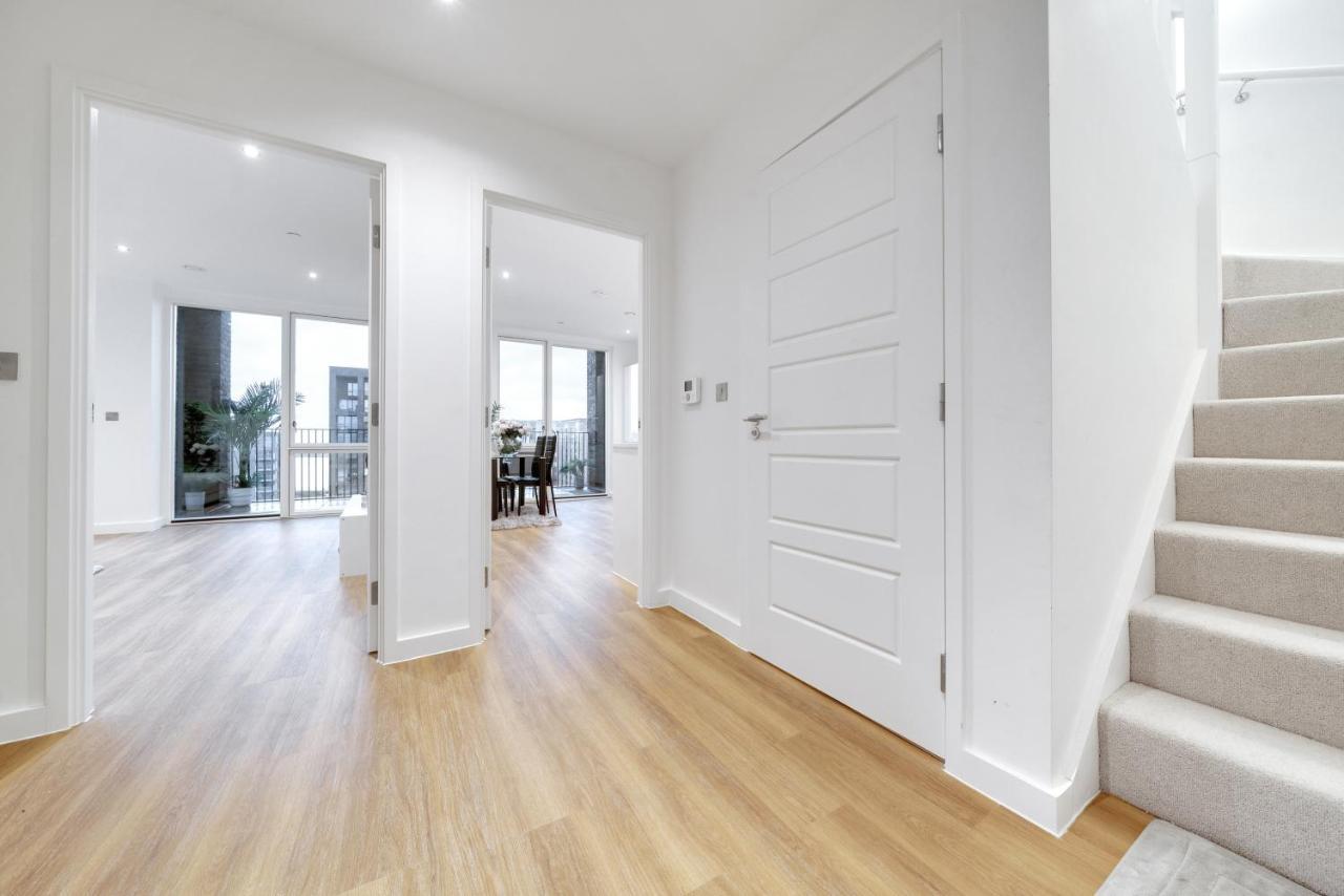 Luxury 3bed 3bath Royal Wharf Excel Newham Londres