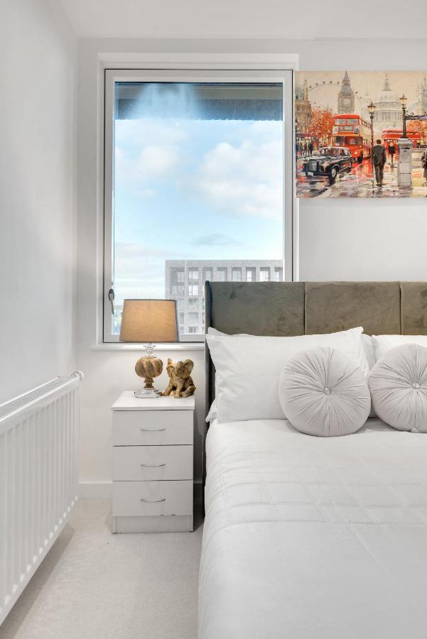 Luxury 3bed 3bath Royal Wharf Excel Newham Apartamento *