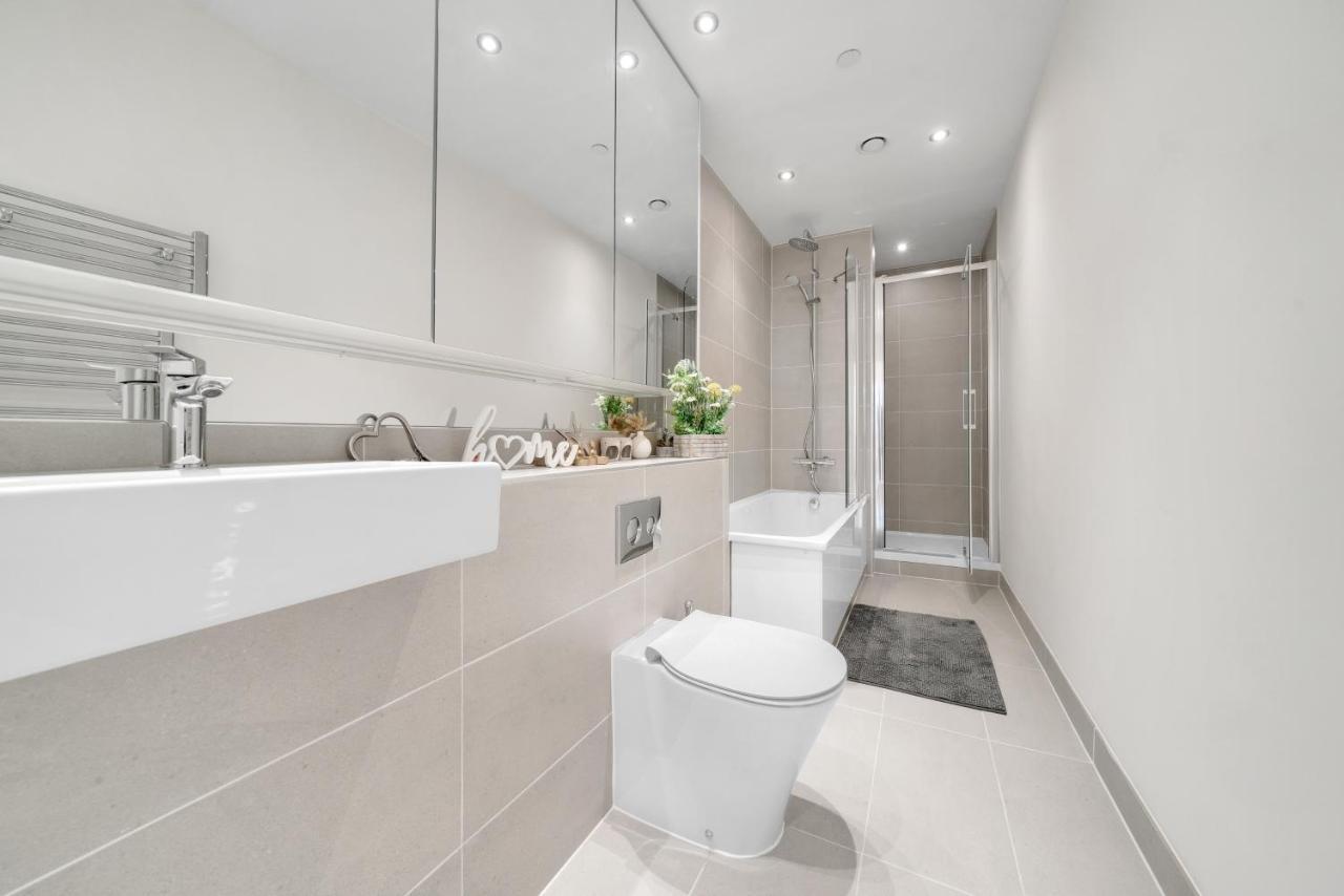 Apartamento Luxury 3bed 3bath Royal Wharf Excel Newham Londres