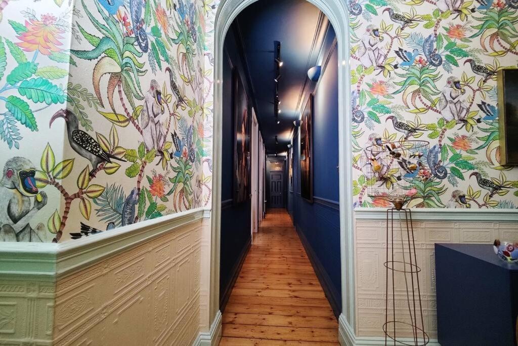 Luxury Artist In * Londen