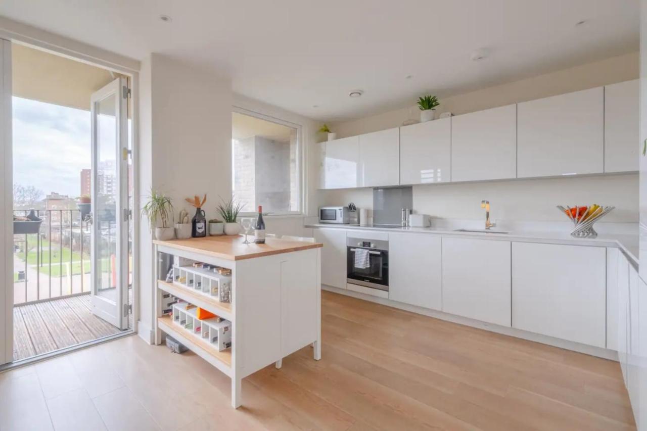 Modern 2 Bedroom Flat In Elephant And Castle Appartement
