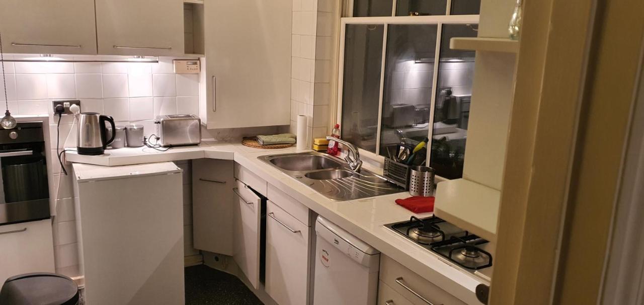 Appartement Walk To Bridge En With Kitchen *