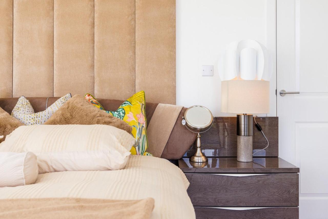 Luxury Modern Bedroom In Seven Star Ultra Super High Quality Apartamento