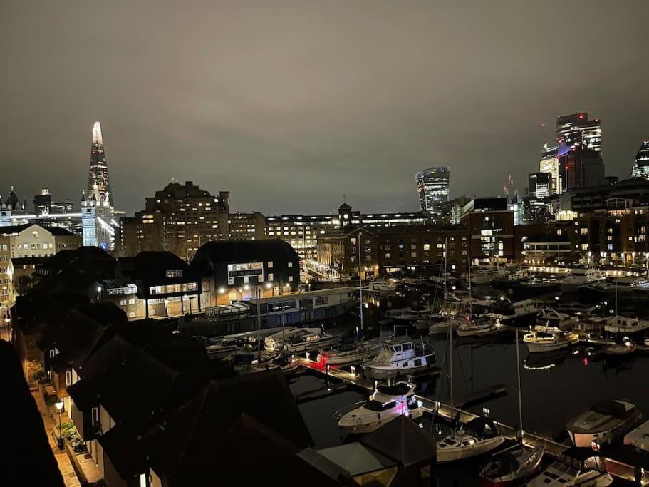 Stylish Flat Next To Tower Of And Skd Marina Apartamento *