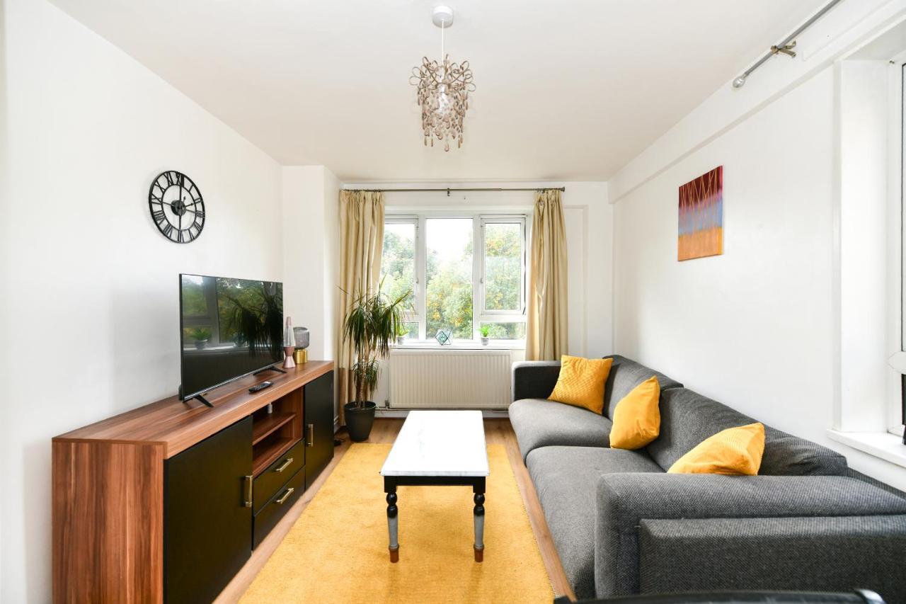 Apartamento Lovely 2 -bedroom Unit In Greater Londres