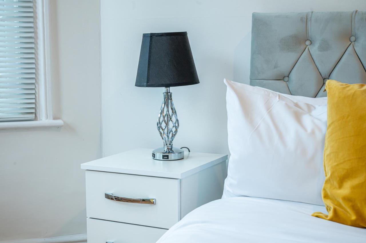 Modern Spacious 75 * Londres