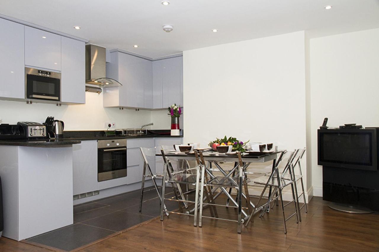 Holiday Lets - C Apartamento