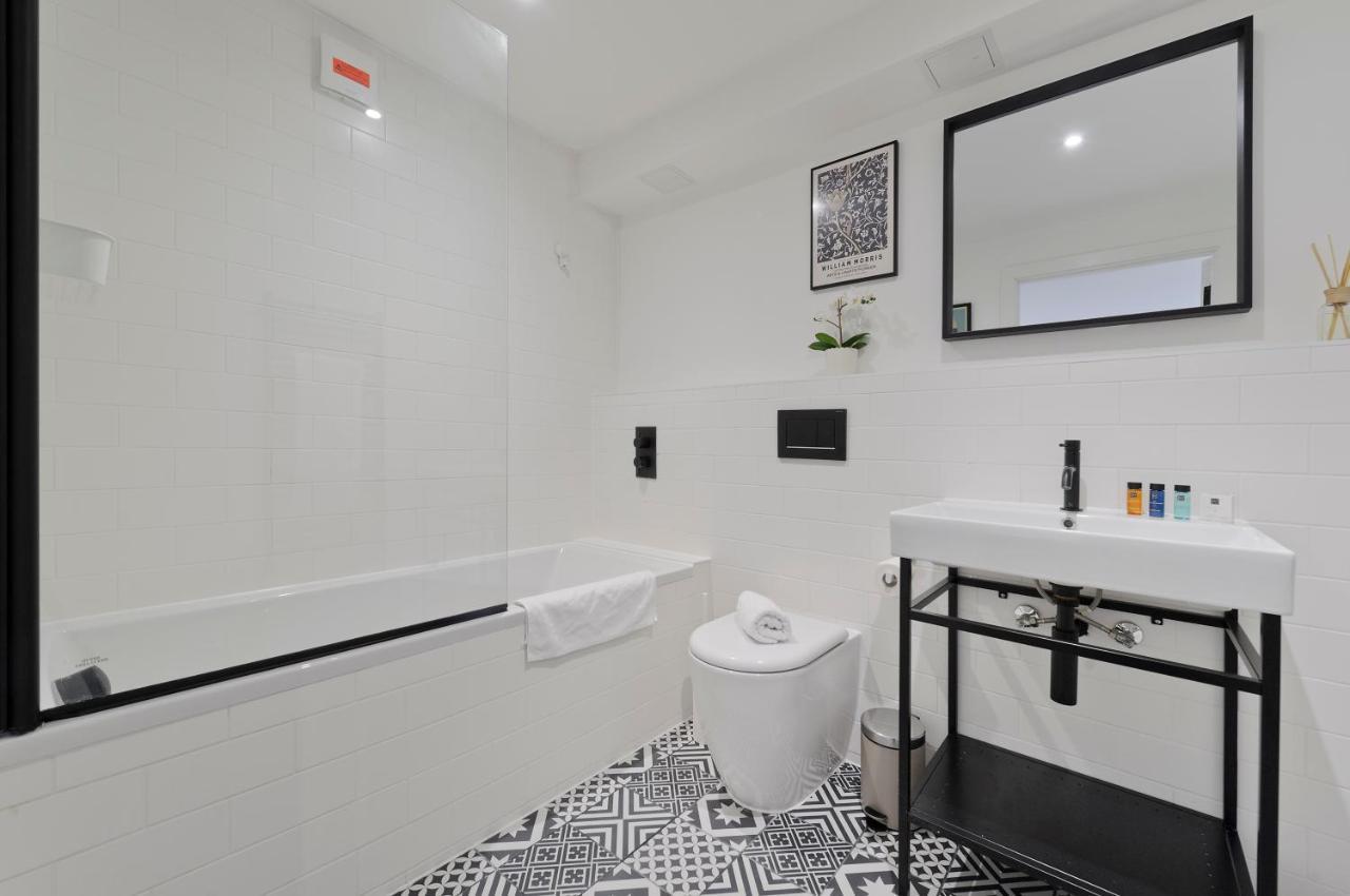 Luxury One Bedroom Greenwich Near Canary Wharf By Underthedoormat Londres