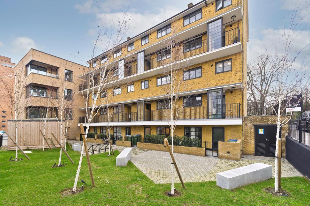 Apartment Luxury One Bedroom Greenwich Near Canary Wharf By Underthedoormat *