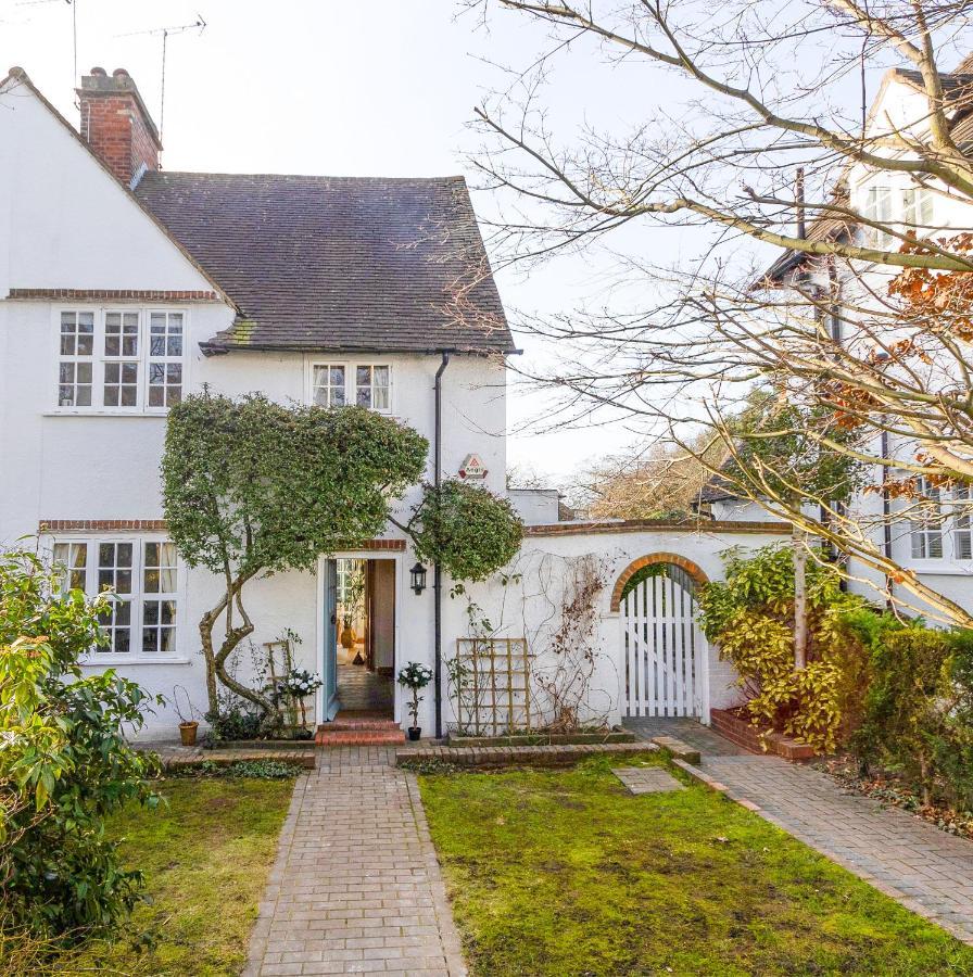 Apartment A North Retreat Cottage, 3 Bed With Garden London