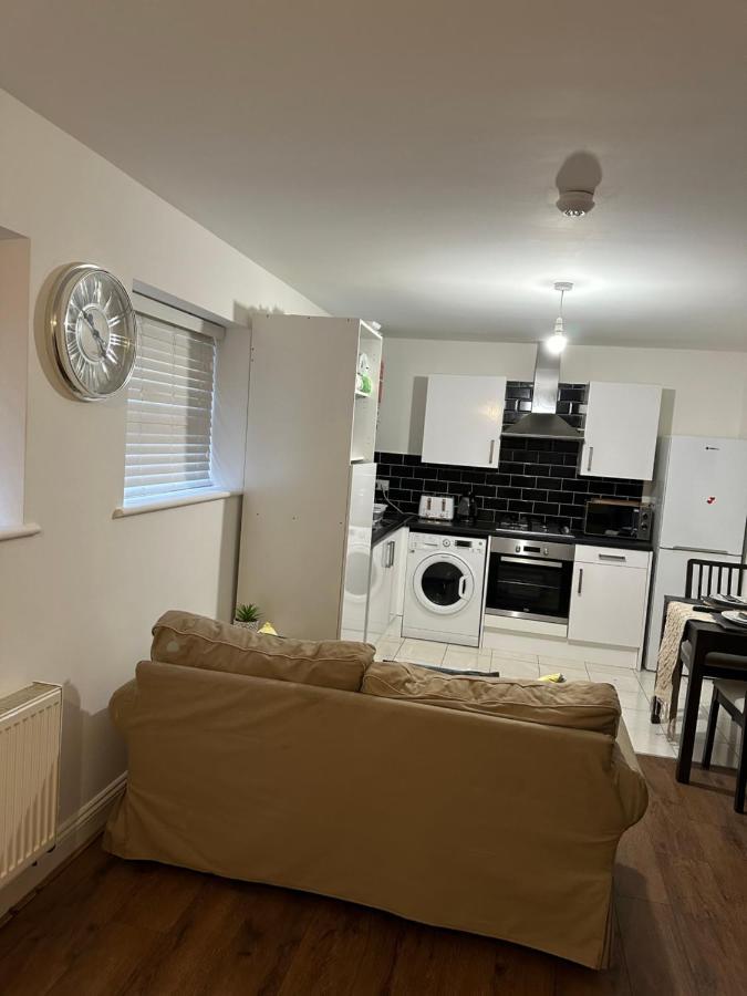 Beautiful Street Dream Ground Floor One Bedroom * Londres