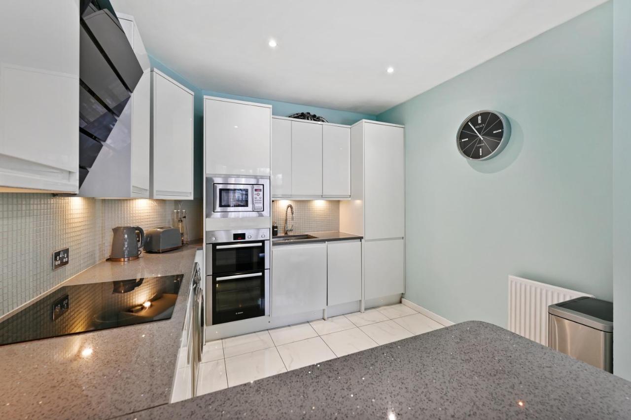 Hampstead Opulence - Luxurious Split Level Apartamento *