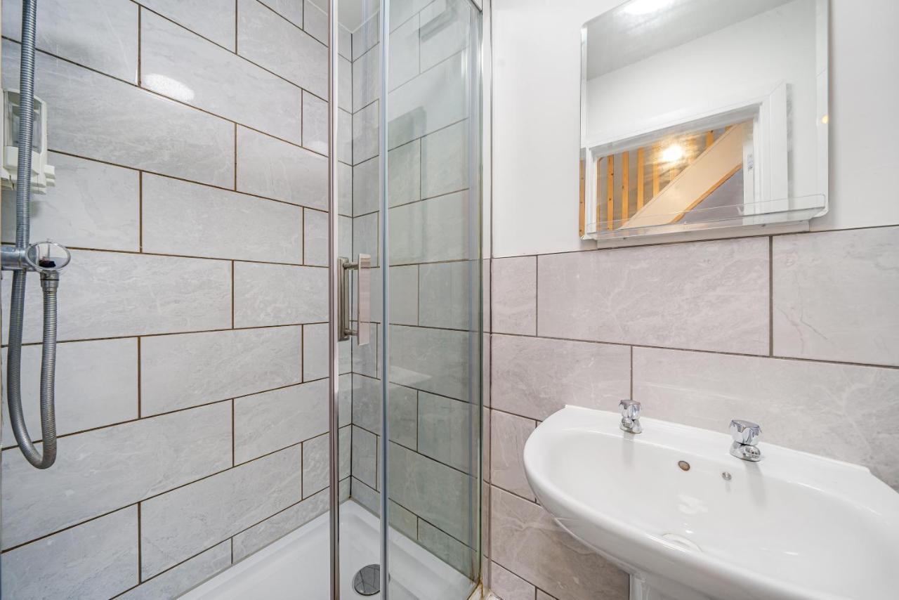 Appartement Entire House - Three Bed House In Peckham Londen