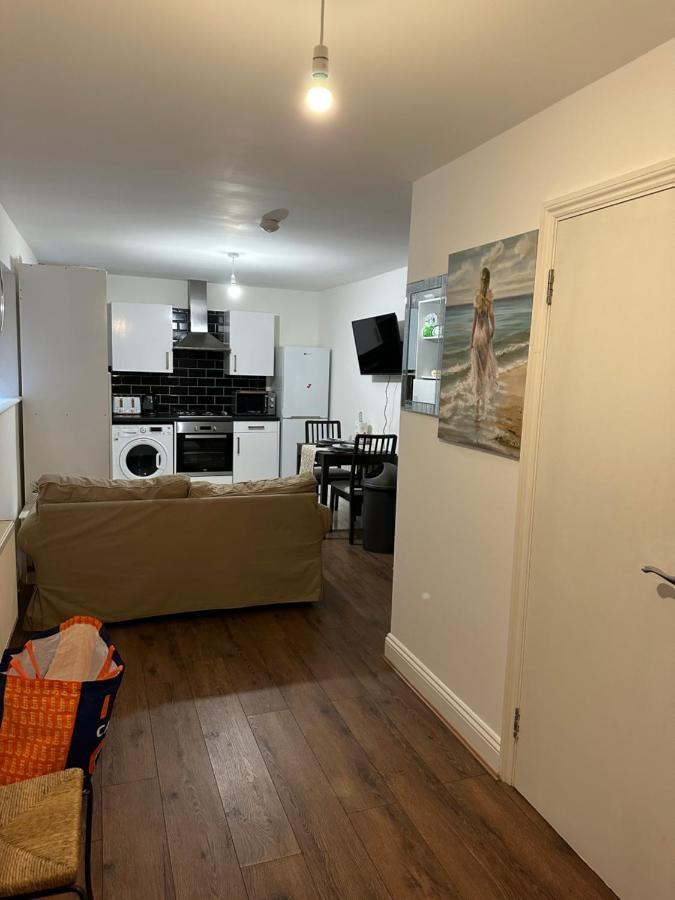 Beautiful Street Dream Ground Floor One Bedroom * Londres