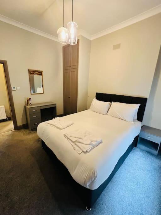 3 Notting Hill, Portobello Road-amazing Location! Londres