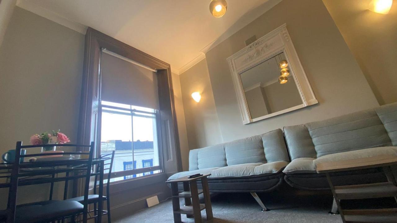 3 Notting Hill, Portobello Road-amazing Location! Apartamento