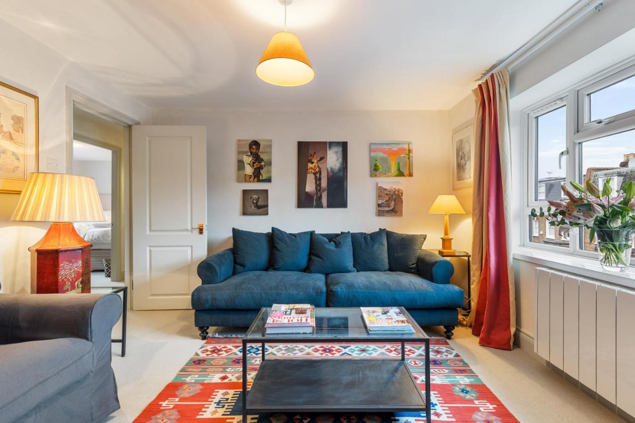 Bright & Cosy Gem ~ Battersea Park View ~ King Bed London