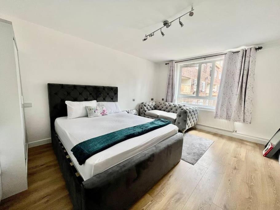 Appartement Lovely 2br In Bow, E3 Londen