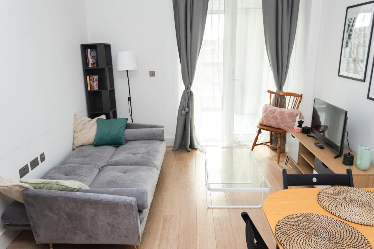 Modern Brixton Apartment London